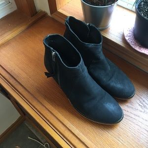 Urban outfitters boots